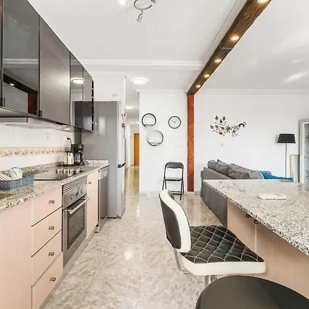 Atico De Dos Con La Ubicacion Perfecta 아파트 또레비에하