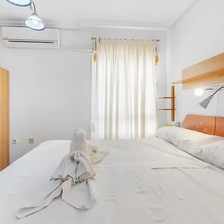 Atico De Dos Con La Ubicacion Perfecta 아파트 또레비에하